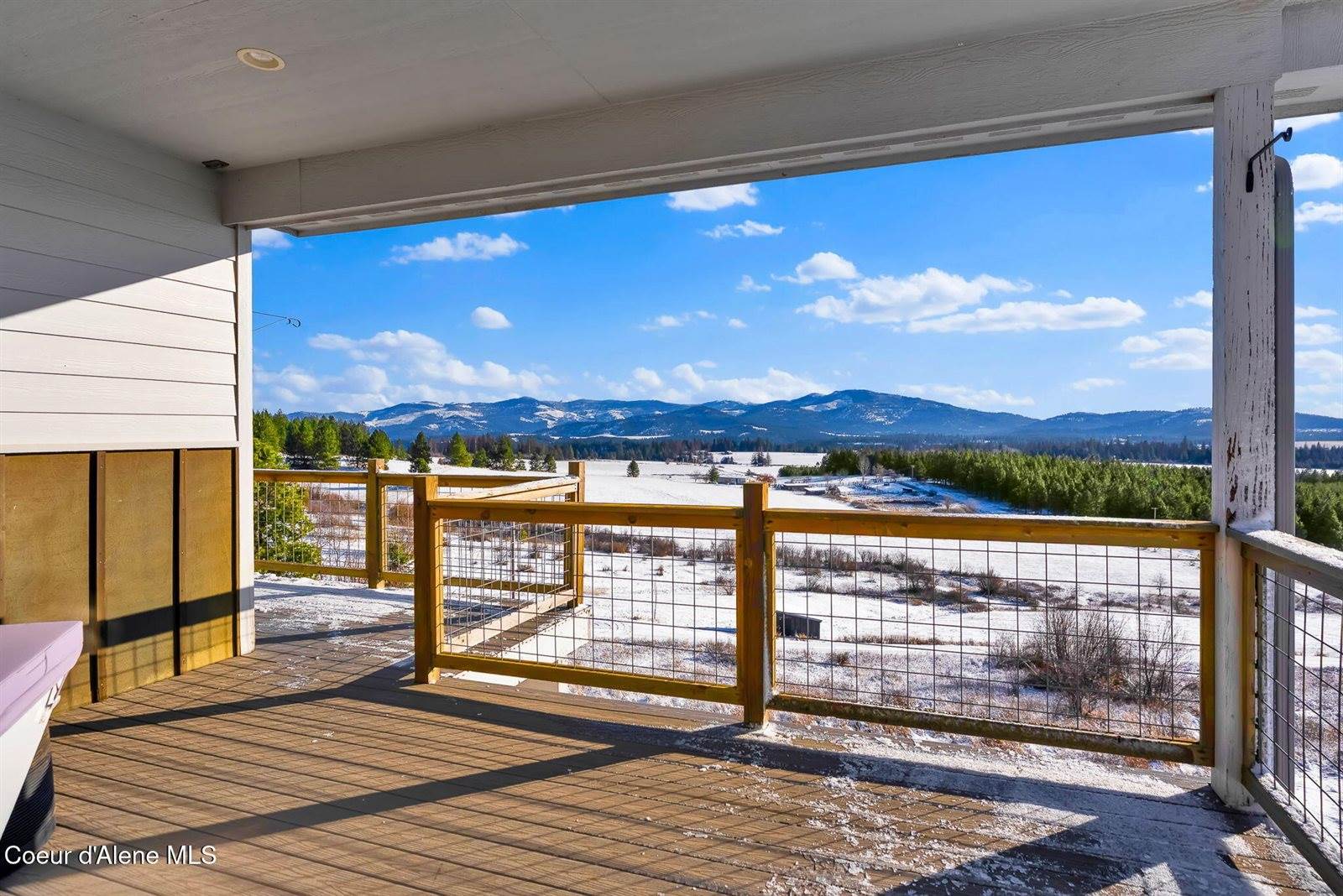 5383 East Van Dusen Rd, Harrison, ID 83833