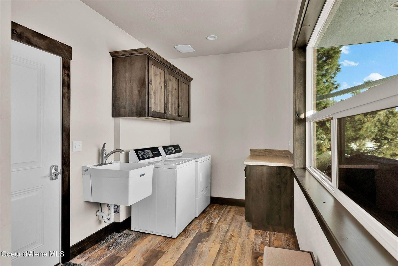 5383 East Van Dusen Rd, Harrison, ID 83833