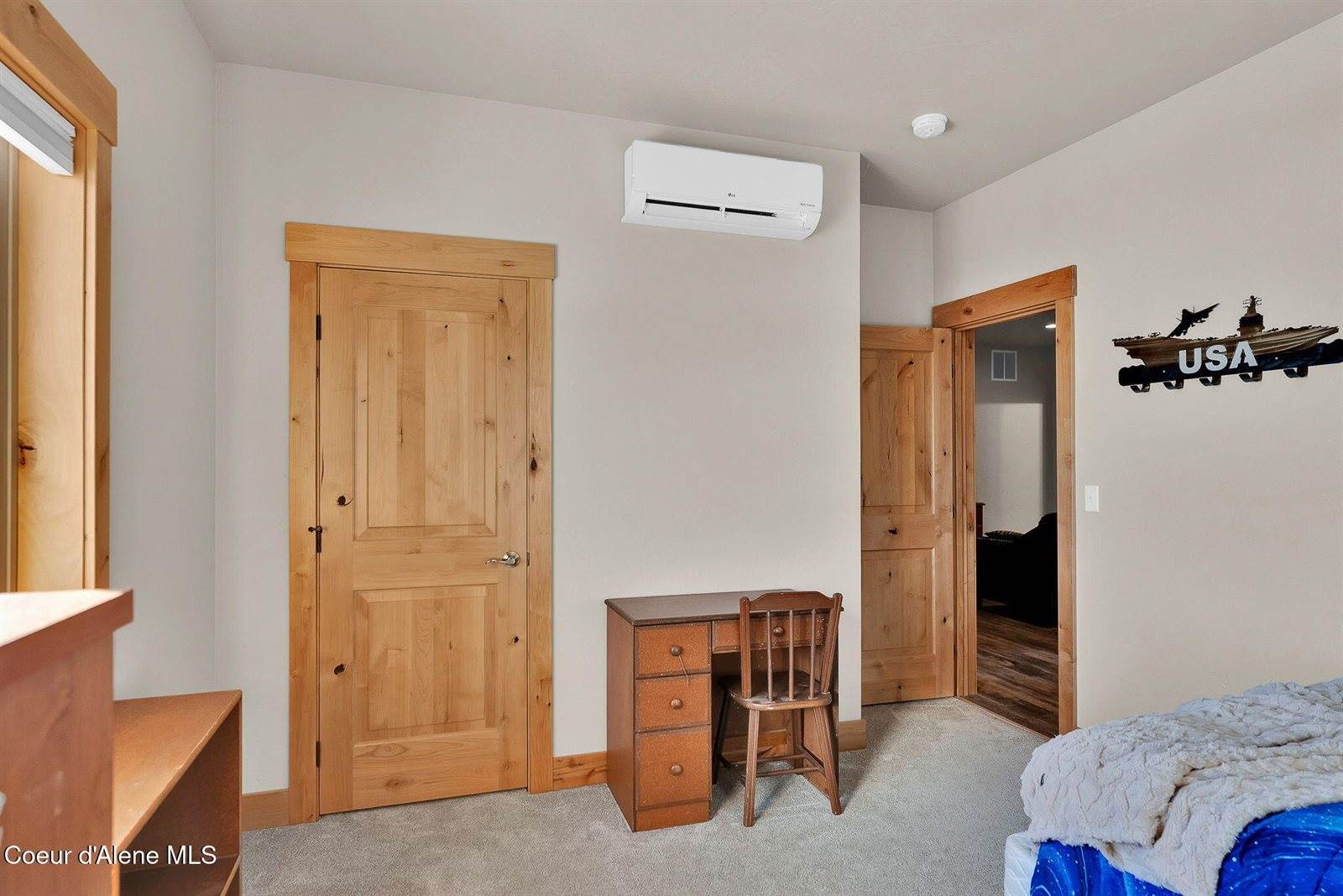 5383 East Van Dusen Rd, Harrison, ID 83833