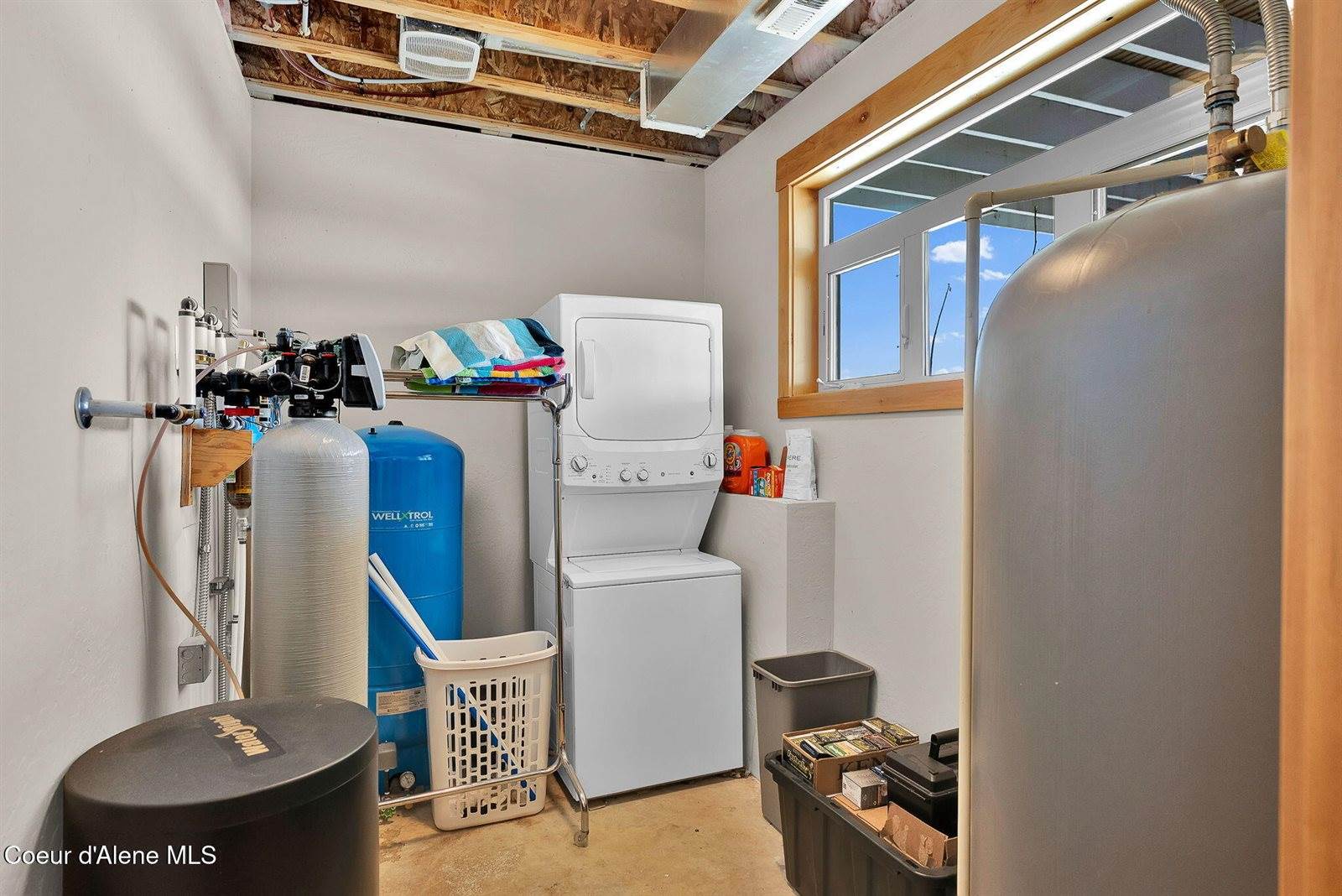 5383 East Van Dusen Rd, Harrison, ID 83833