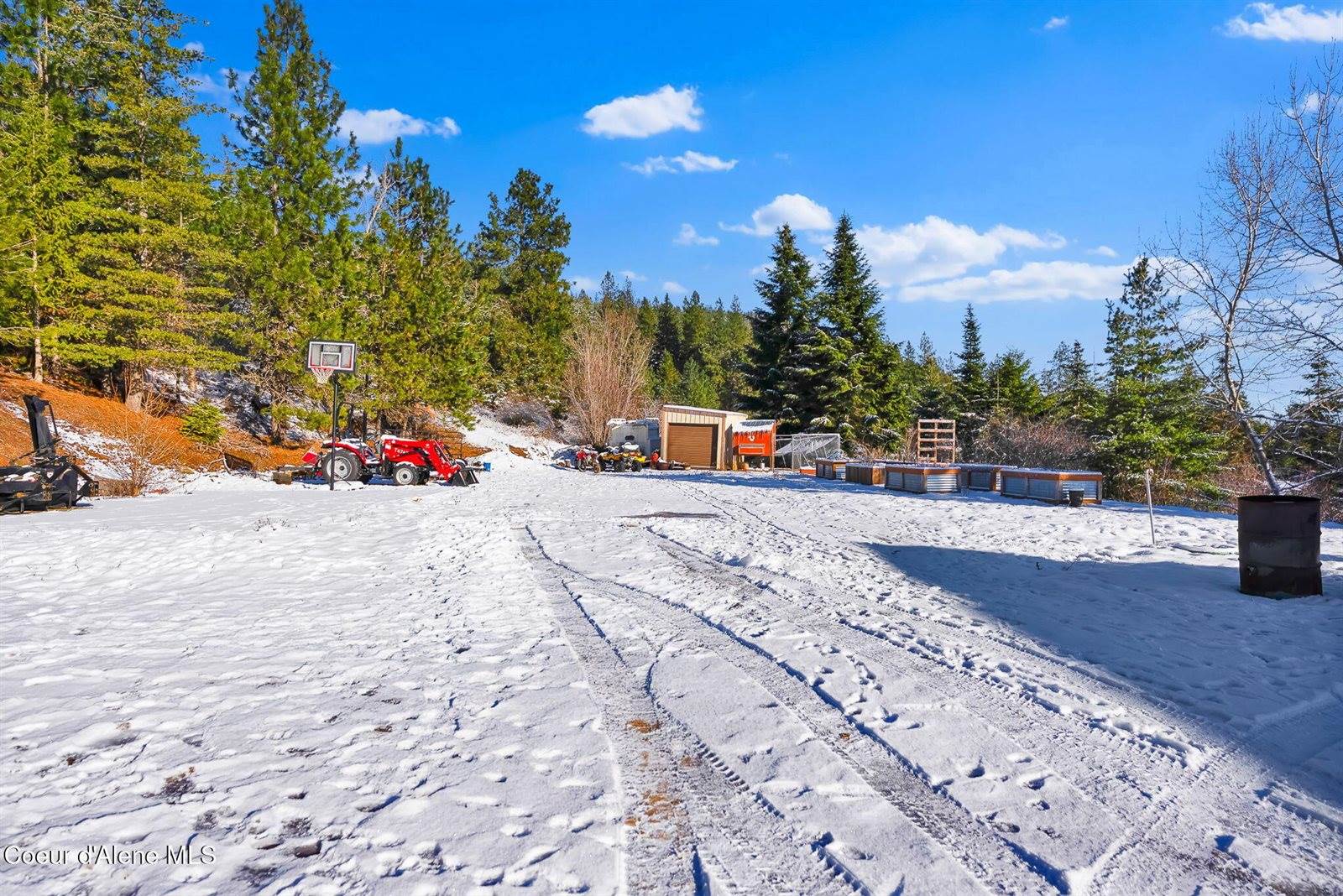 5383 East Van Dusen Rd, Harrison, ID 83833