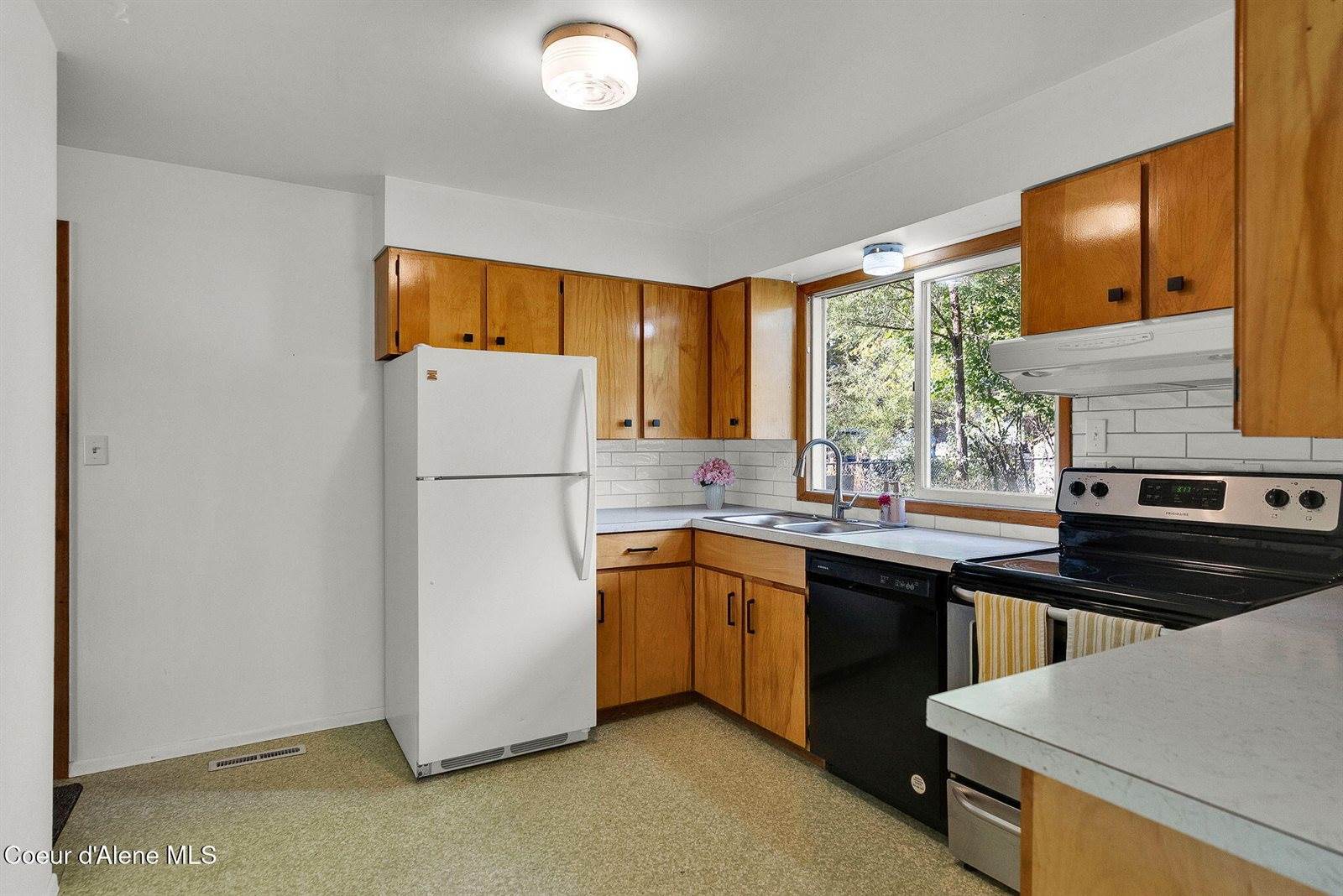 401 East Buttercup Ln., Coeur d'Alene, ID 83815