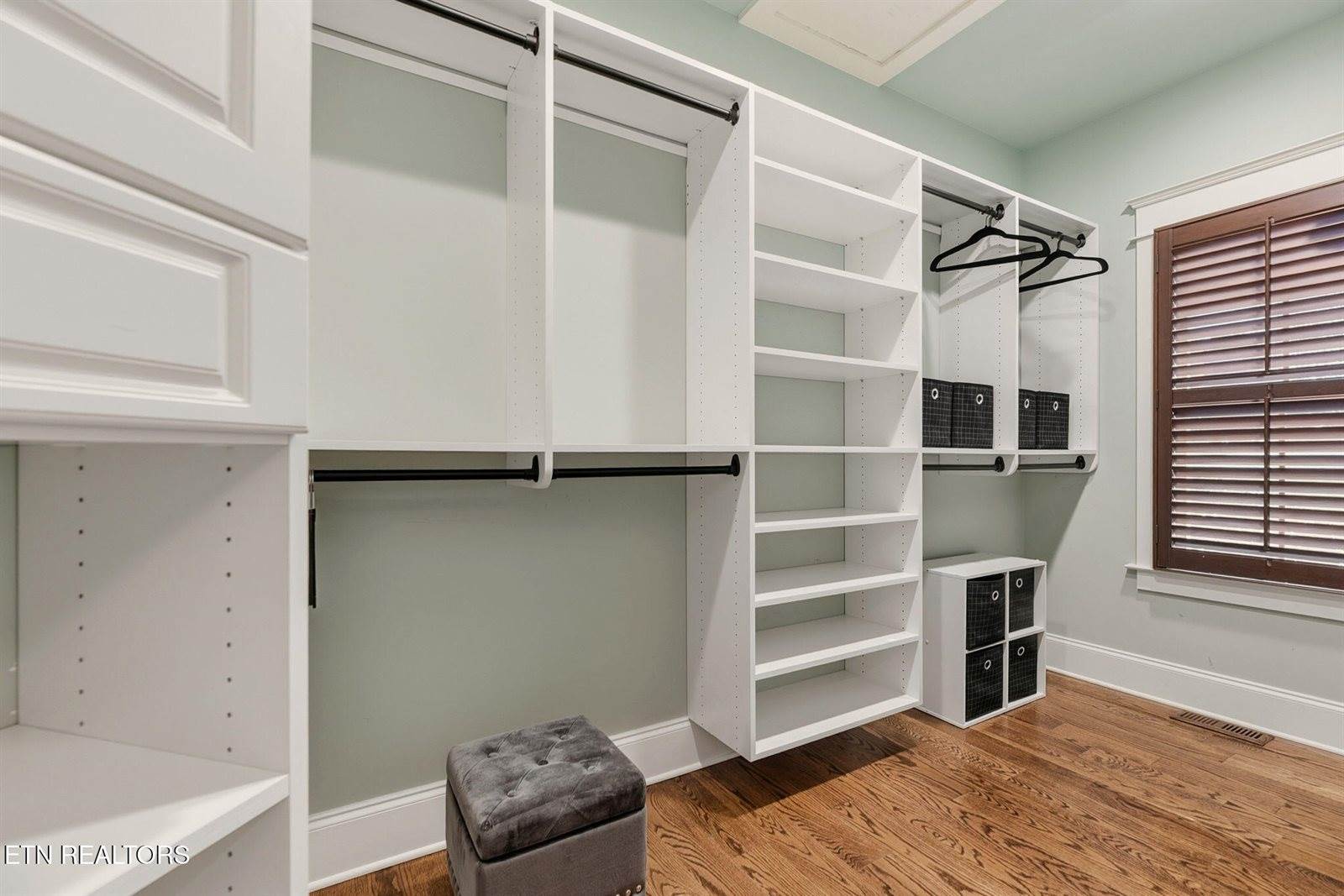 2328 Mystic Ridge Rd, Knoxville, TN 37922