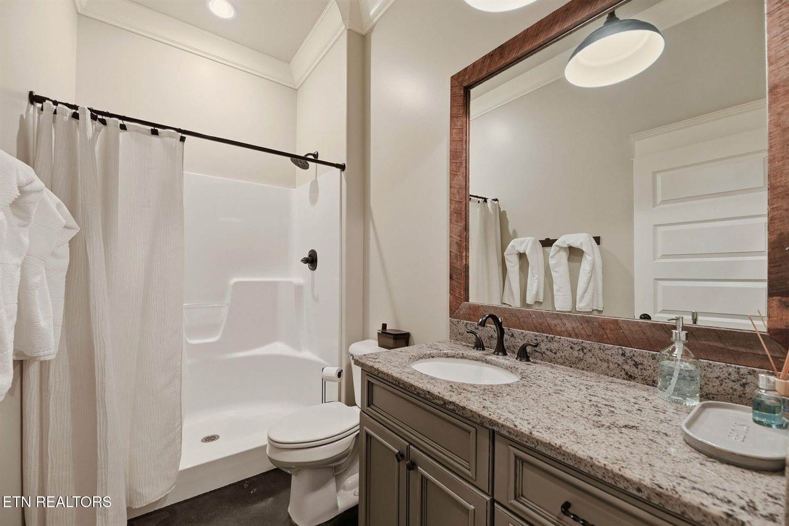 2328 Mystic Ridge Rd, Knoxville, TN 37922