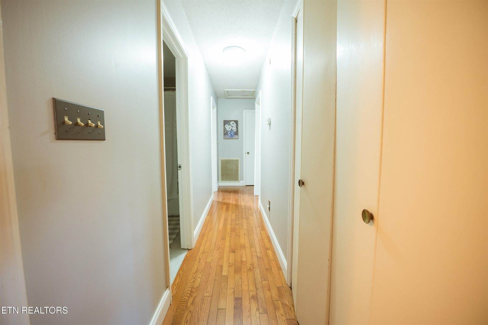 113 Lake Hills Drive Drive, Oak Ridge, TN 37830