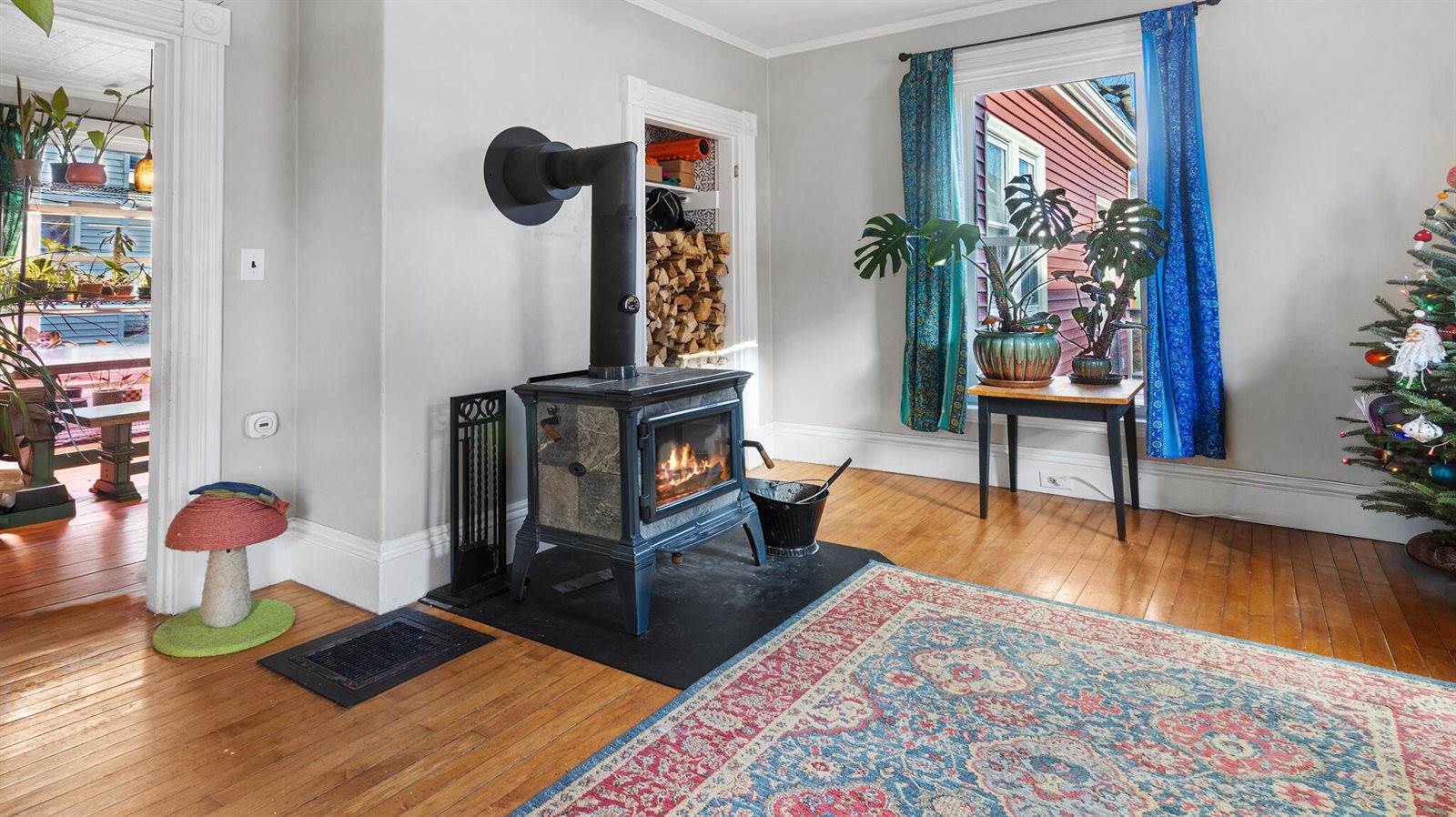 55 Parkview Avenue, Bangor, ME 04401