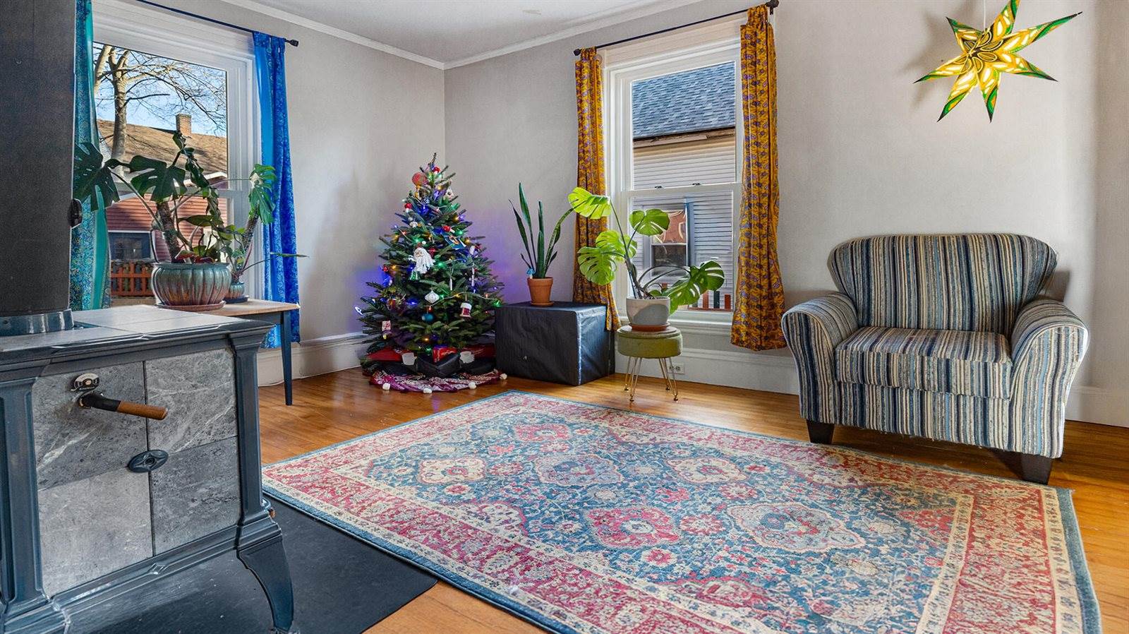 55 Parkview Avenue, Bangor, ME 04401