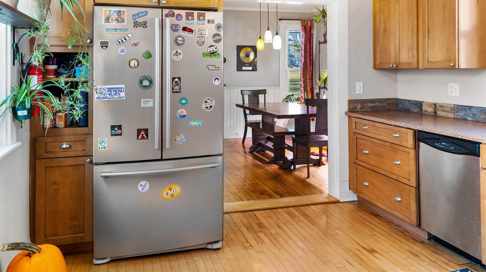 55 Parkview Avenue, Bangor, ME 04401