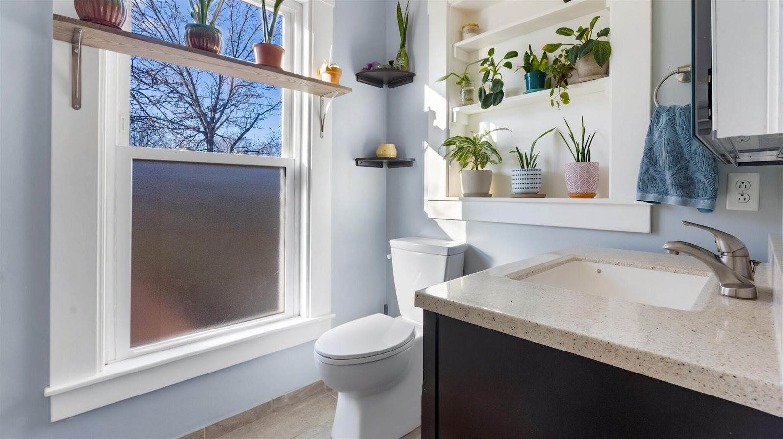 55 Parkview Avenue, Bangor, ME 04401