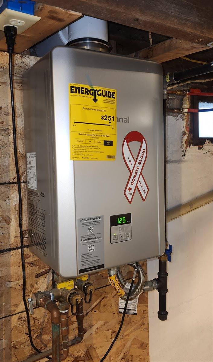 55 Parkview Avenue, Bangor, ME 04401