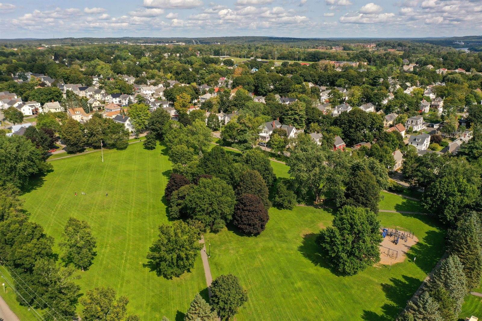 55 Parkview Avenue, Bangor, ME 04401