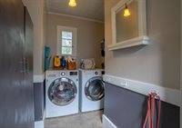 55 Parkview Avenue, Bangor, ME 04401