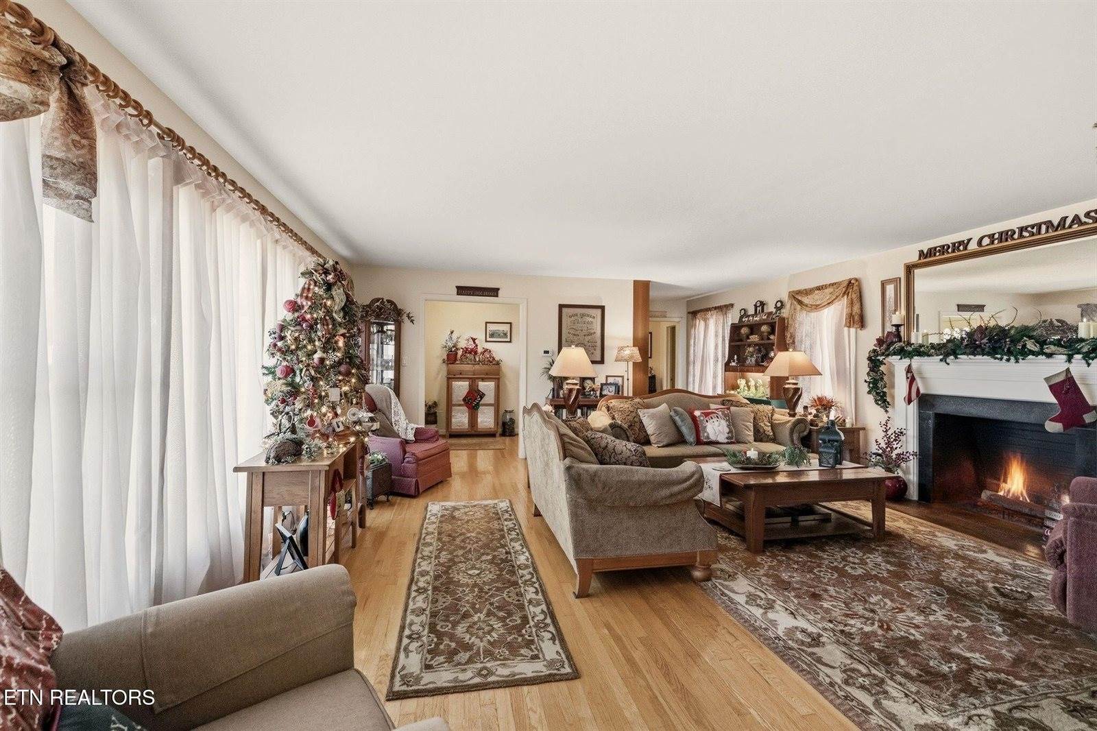 400 Eagle Bend Lane, Clinton, TN 37716