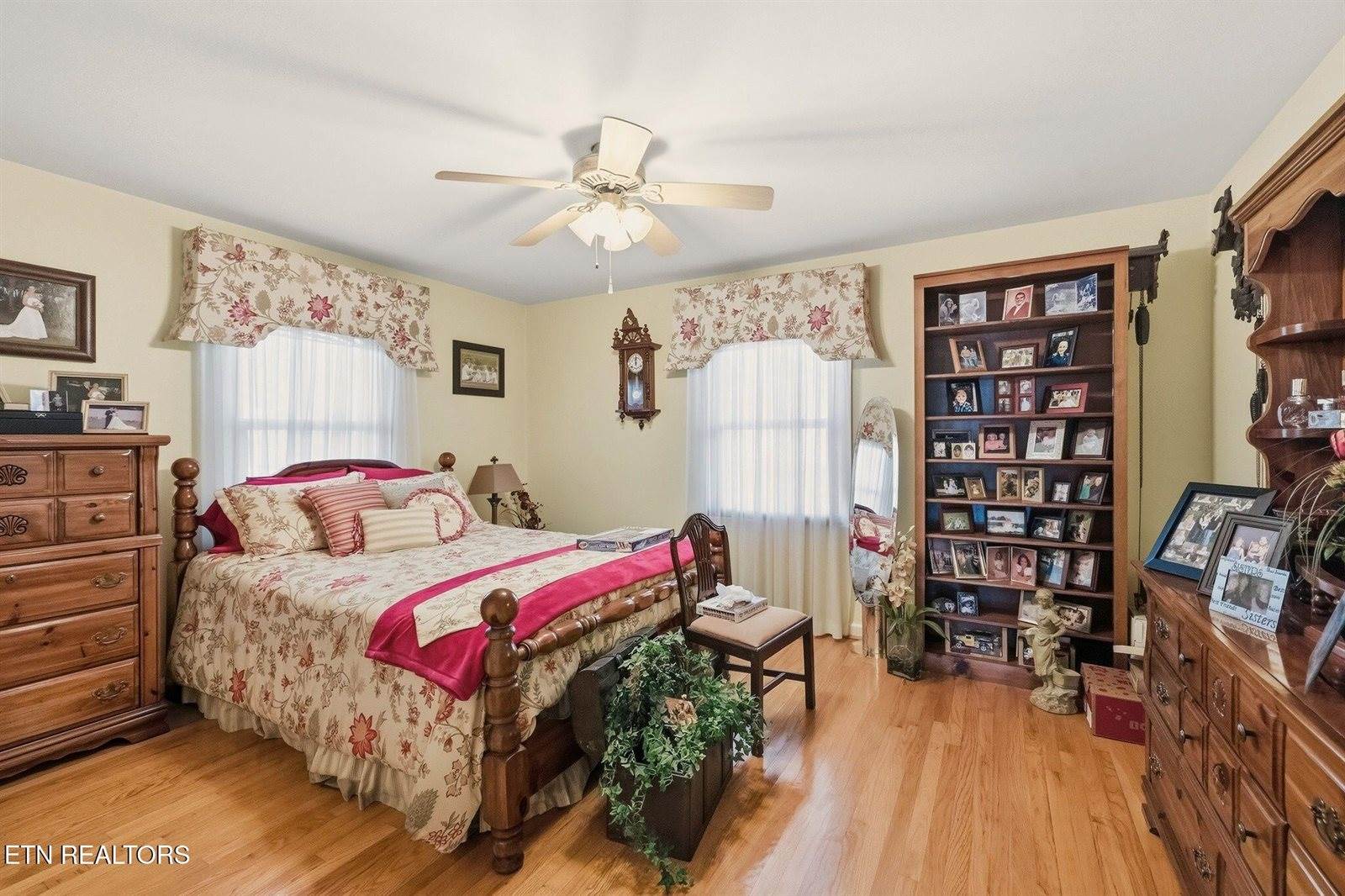 400 Eagle Bend Lane, Clinton, TN 37716