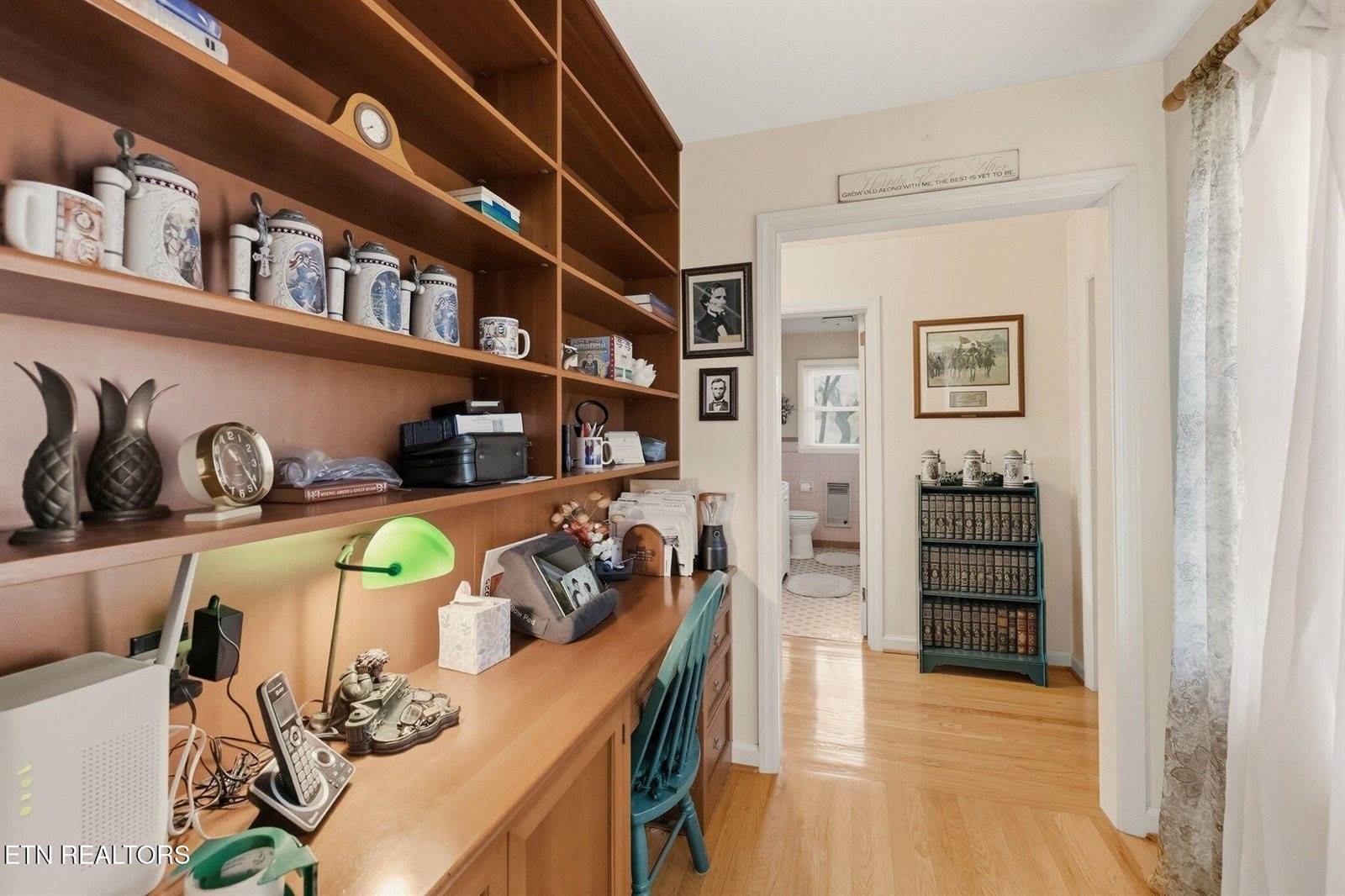 400 Eagle Bend Lane, Clinton, TN 37716