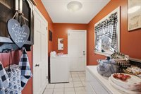 400 Eagle Bend Lane, Clinton, TN 37716