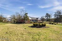 400 Eagle Bend Lane, Clinton, TN 37716