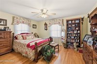 400 Eagle Bend Lane, Clinton, TN 37716