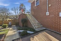 400 Eagle Bend Lane, Clinton, TN 37716