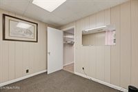 5613 Montina Rd, Knoxville, TN 37912