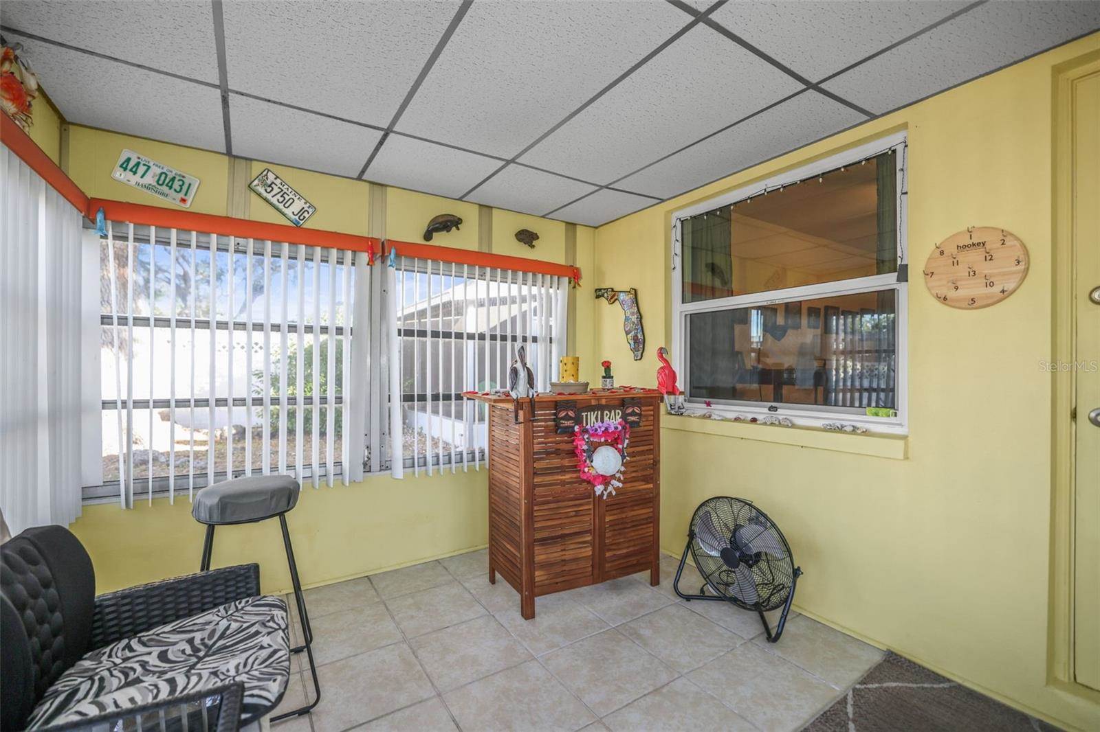 242 Sky Loch Drive East, Dunedin, FL 34698