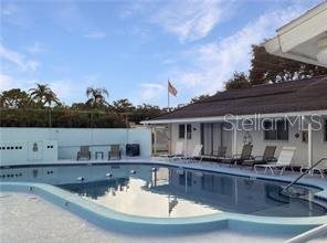 242 Sky Loch Drive East, Dunedin, FL 34698