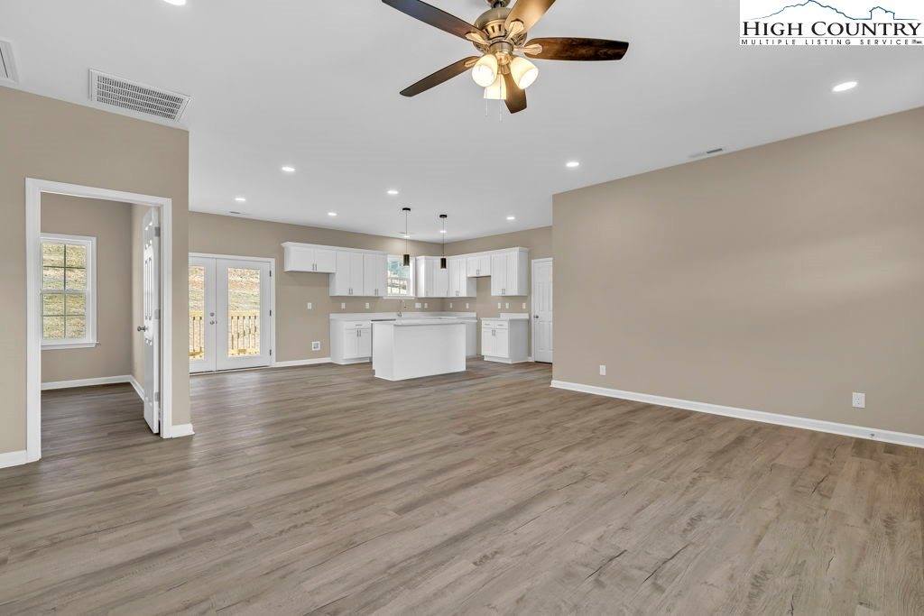 308 Fieldstone Way, Fleetwood, NC 28626