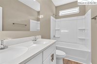 308 Fieldstone Way, Fleetwood, NC 28626