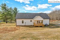 308 Fieldstone Way, Fleetwood, NC 28626
