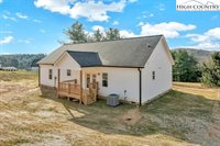 308 Fieldstone Way, Fleetwood, NC 28626