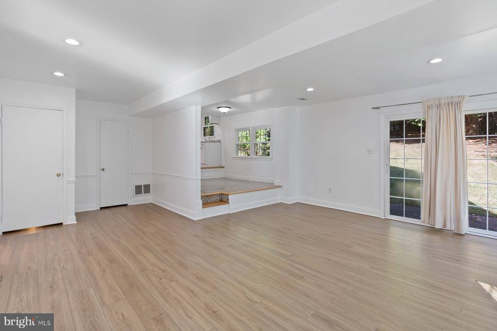 1242 Derbyshire Road, Potomac, MD 20854