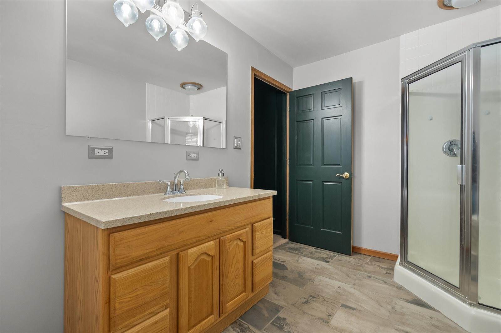 205 Wahwahtaysee Way, Battle Creek, MI 49015