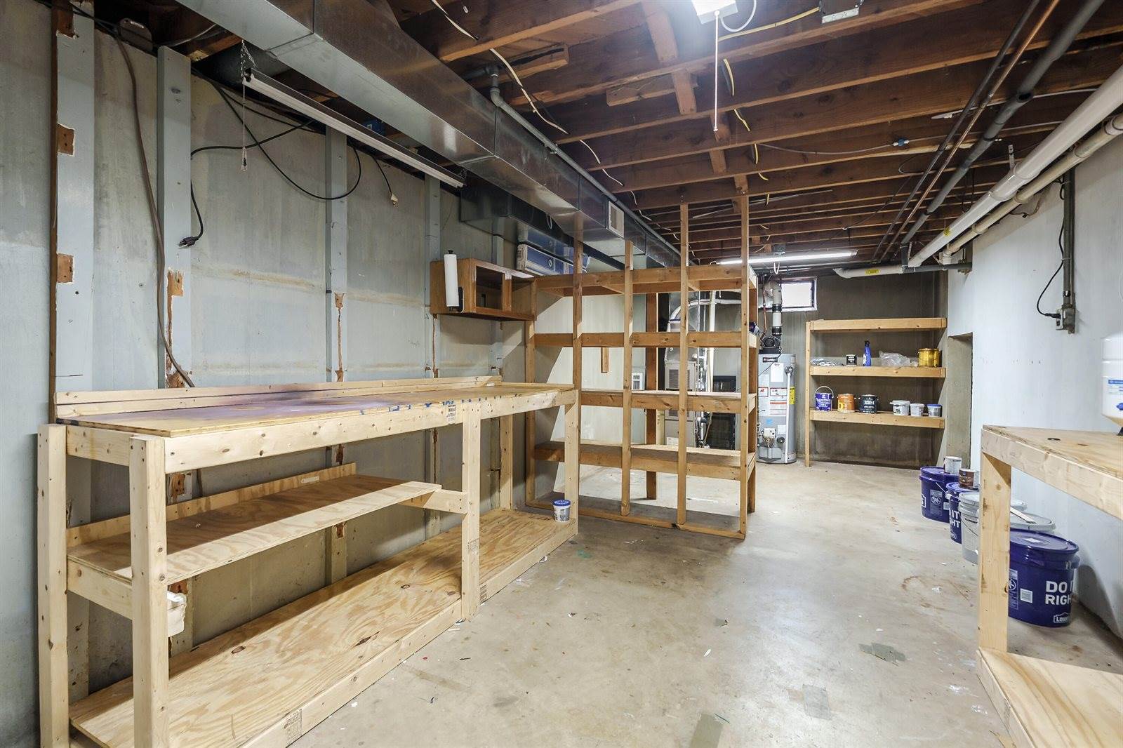 205 Wahwahtaysee Way, Battle Creek, MI 49015