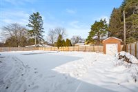 205 Wahwahtaysee Way, Battle Creek, MI 49015