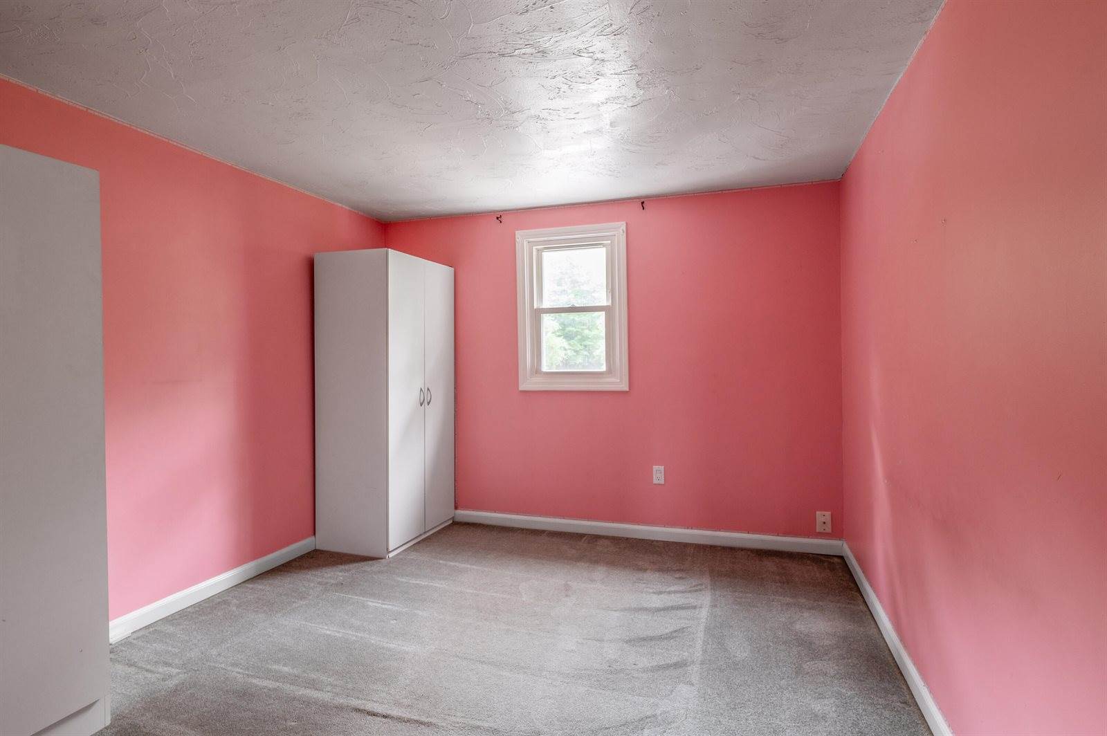 230 West Old Main Road, Lowell, ME 04493