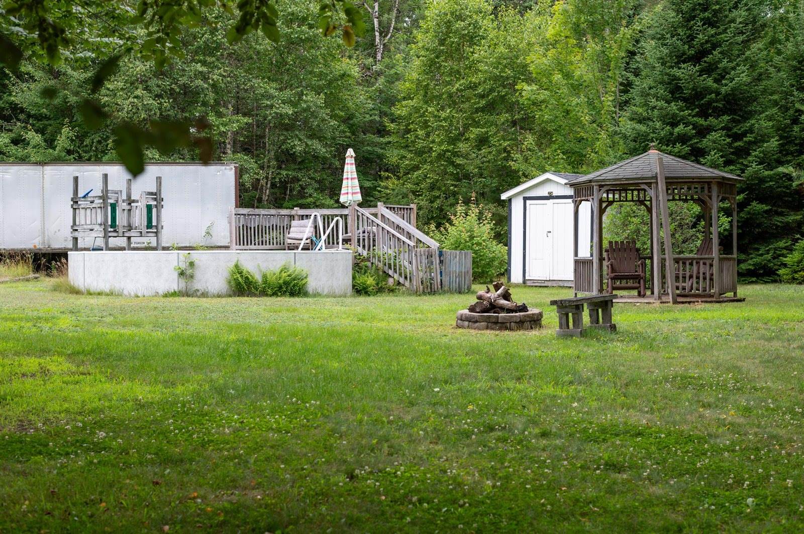 230 West Old Main Road, Lowell, ME 04493