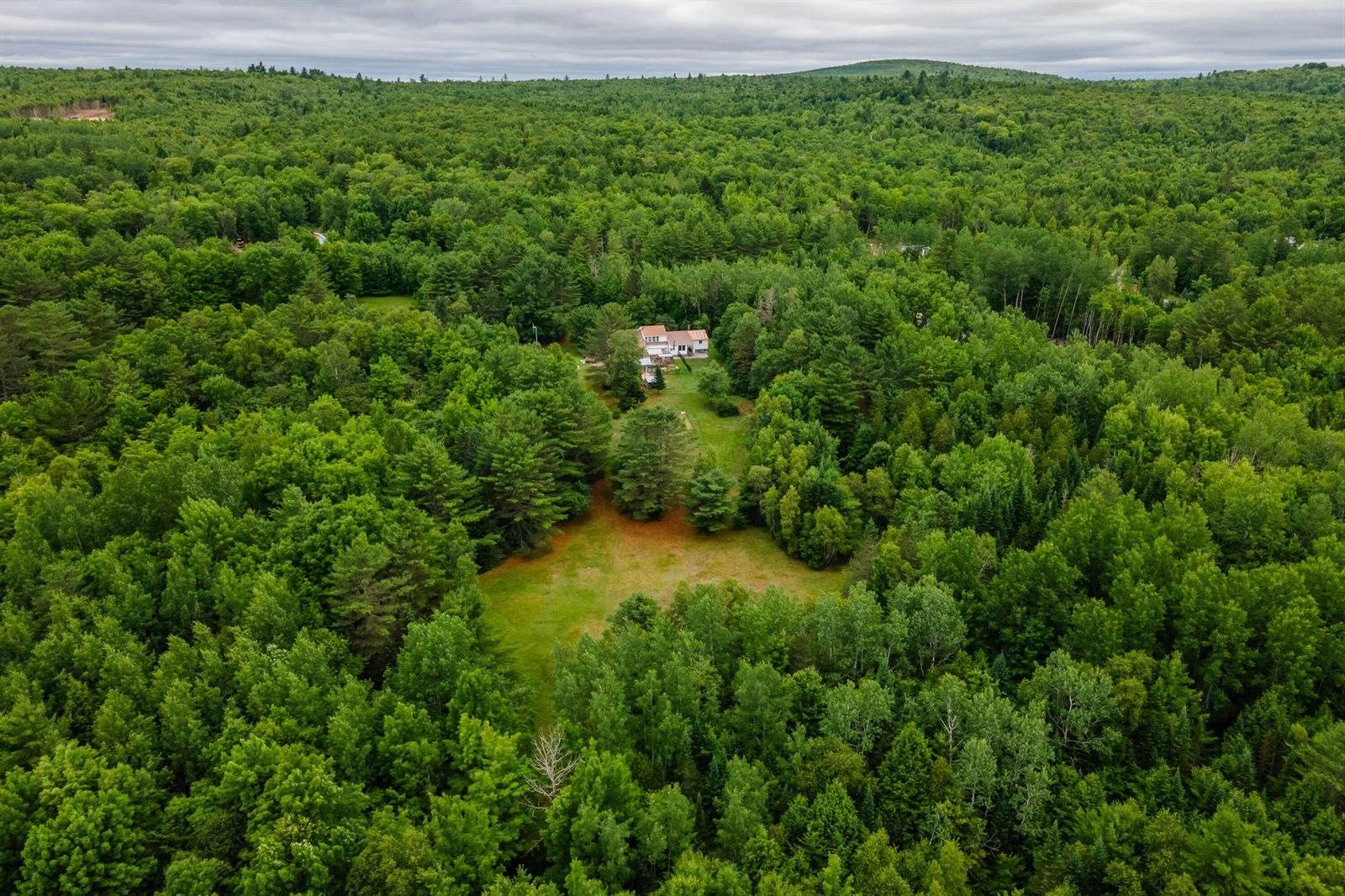 230 West Old Main Road, Lowell, ME 04493