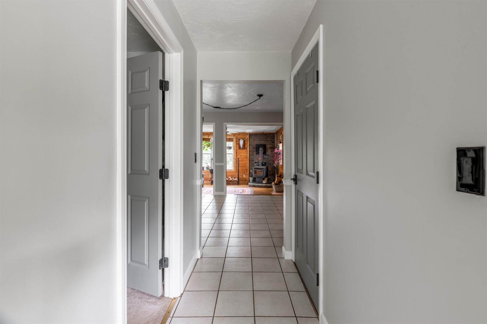 230 West Old Main Road, Lowell, ME 04493