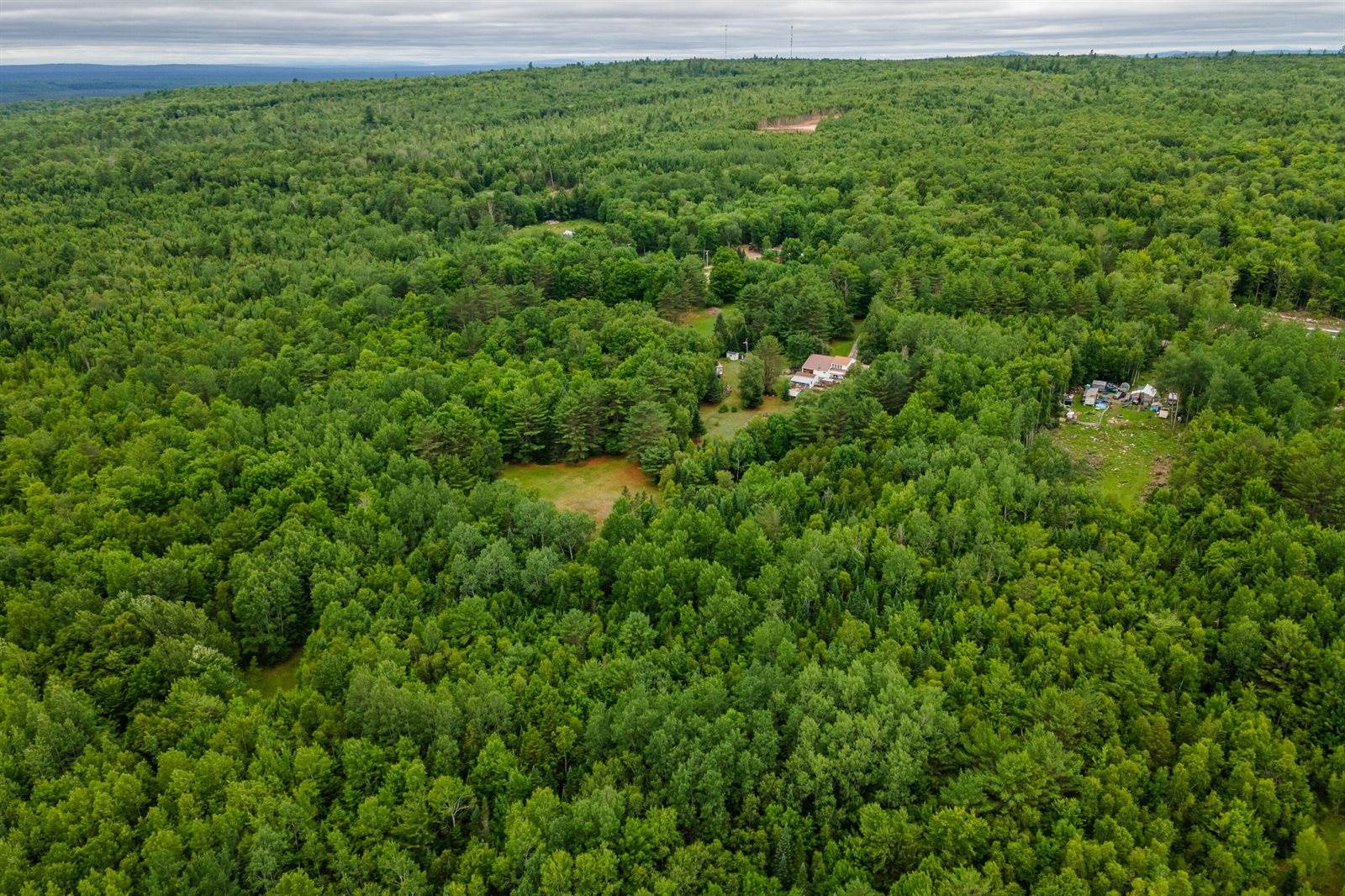 230 West Old Main Road, Lowell, ME 04493