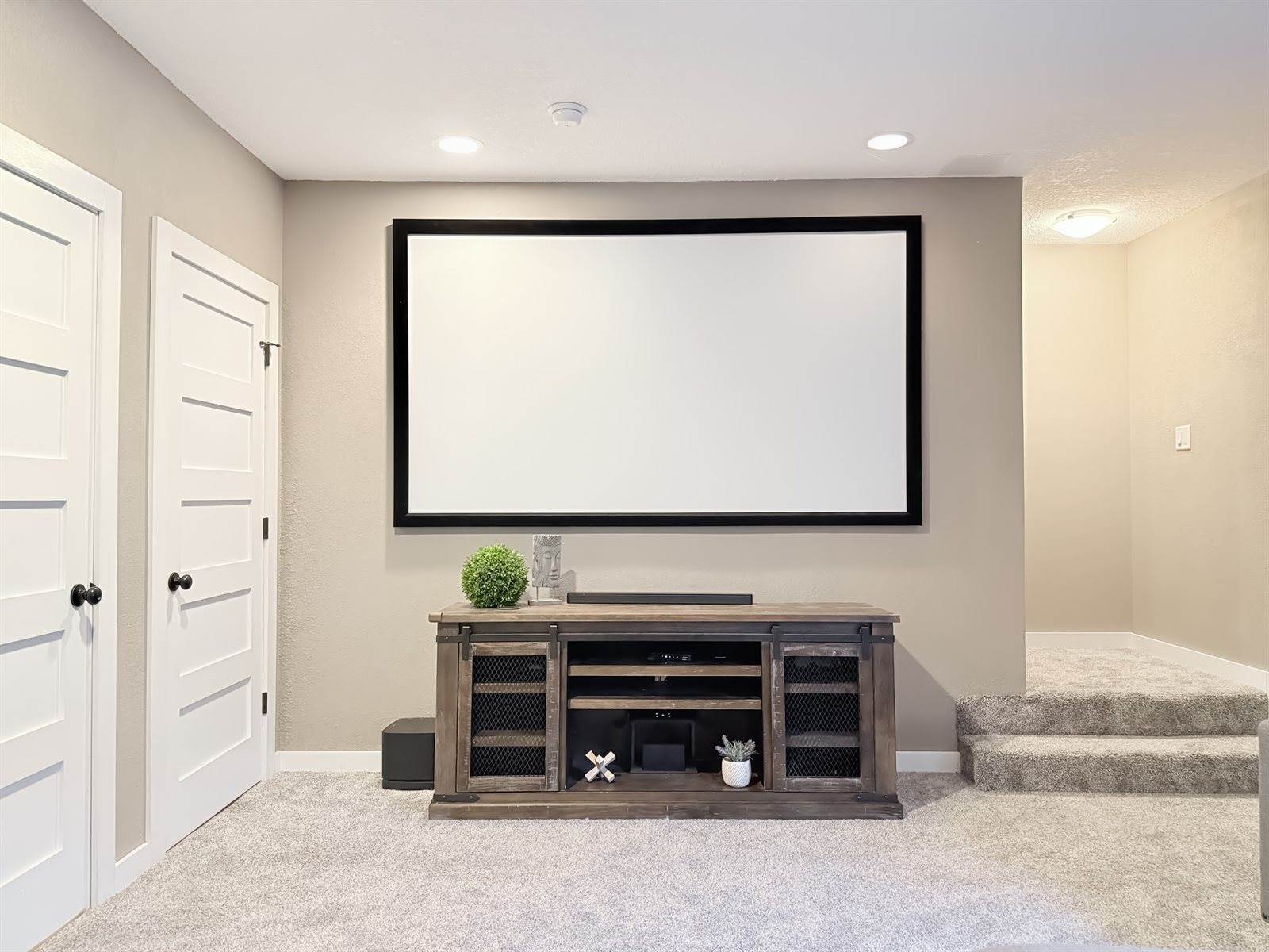 9253 Primo Lane, West Des Moines, IA 50266