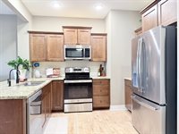 9253 Primo Lane, West Des Moines, IA 50266