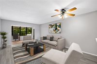 220 Pineneedle, Bradenton, FL 34210