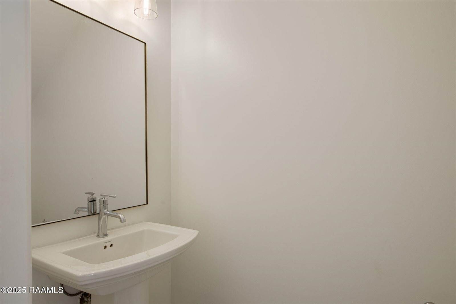 1510 Kaliste Saloom Road, Lafayette, LA 70508