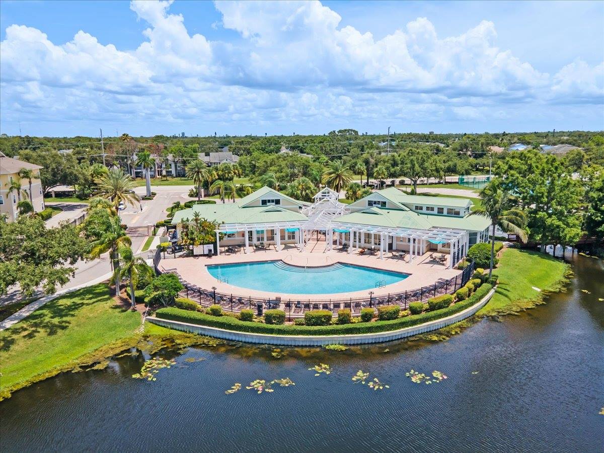 4802 51st St. W, Bradenton, FL 34210