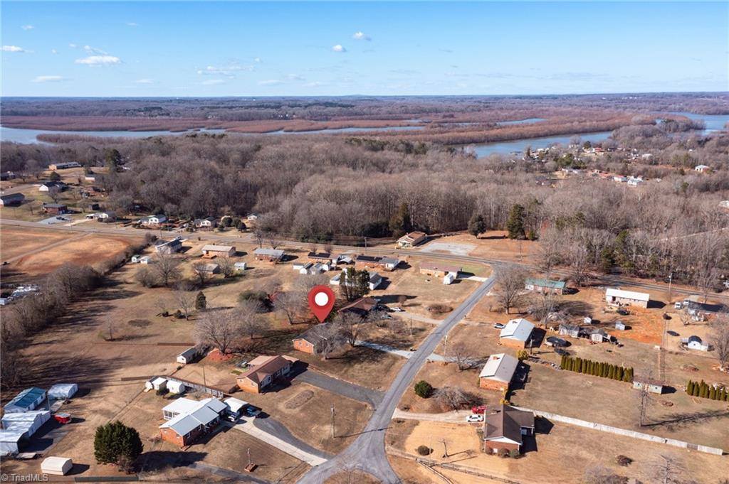 176 Terrace Lane, Lexington, NC 27292