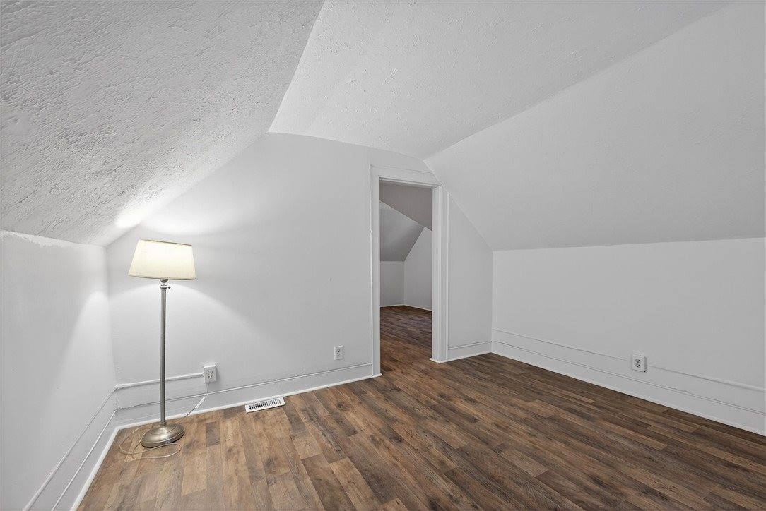 24 Bloomfield Place, Rochester, NY 14620