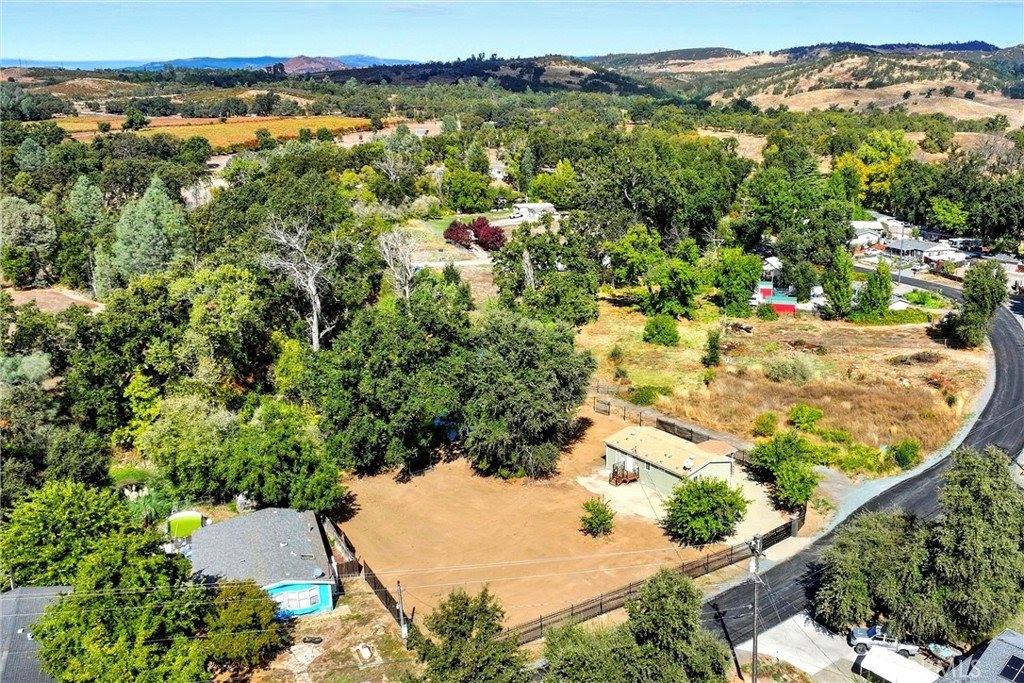 8827 Quarterhorse, Lower Lake, CA 95457