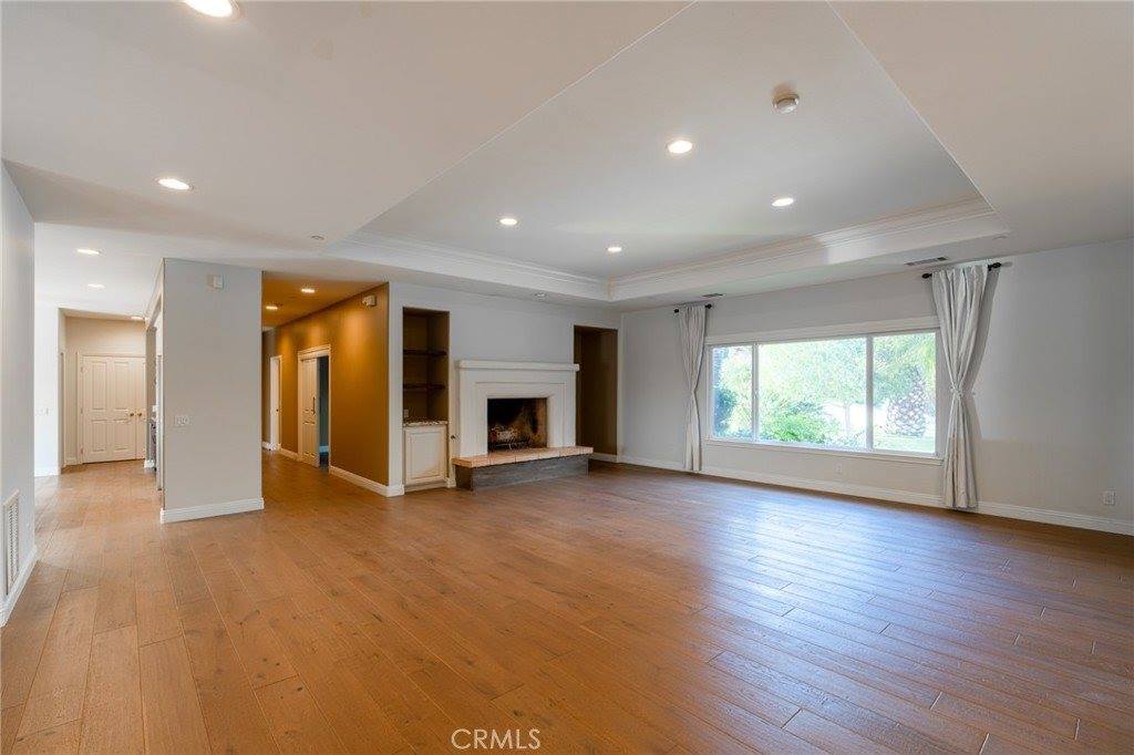 30415 Disney, Vista, CA 92084