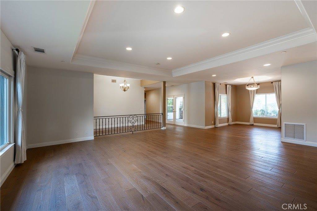 30415 Disney, Vista, CA 92084