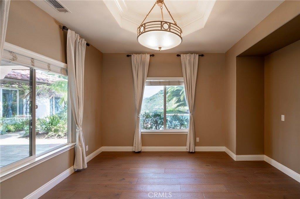 30415 Disney, Vista, CA 92084